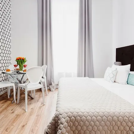 Z14 Boutique - Old Town Aparthotel 4*