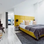 Ξενοδοχείο με διαμερίσματα Z14 Boutique - Old Town