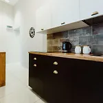 Z14 Boutique - Old Town Апарт-отель