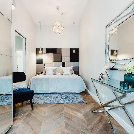 Z14 Boutique - Old Town 4*