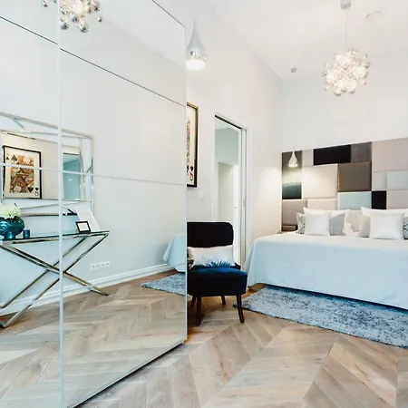 Апарт-отель Z14 Boutique - Old Town 4*