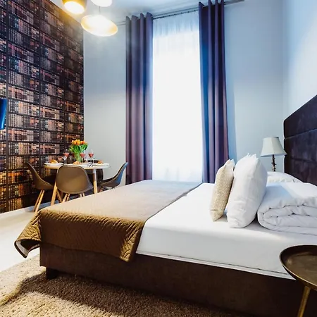 Z14 Boutique - Old Town Апарт-отель 4*
